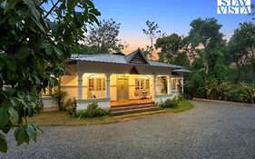 Stayvista At Catherine Cottage With Heater & Board Game